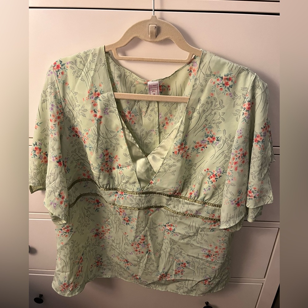 Old Navy green floral blouse, 1X